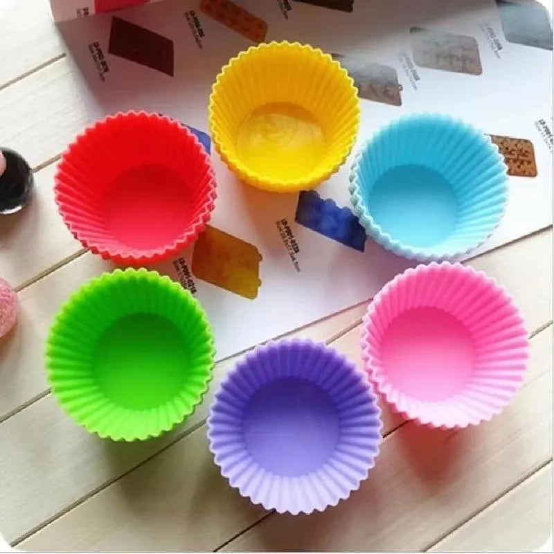 Silicone Cupcake Mold Set – 6-Piece Nonstick Baking Molds (Round, Heart, Star & Flower)