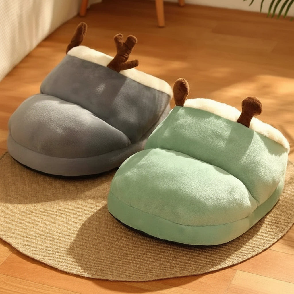 Cozy Cave Pet Bed | Warm Nest for Cats & Small Dogs